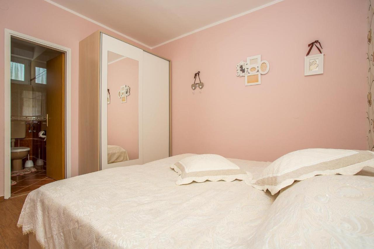 Apartments Nada Palit Zewnętrze zdjęcie