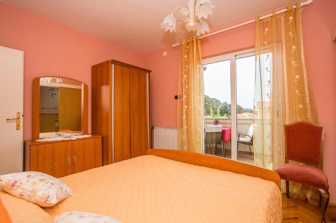 Apartments Nada Palit Zewnętrze zdjęcie