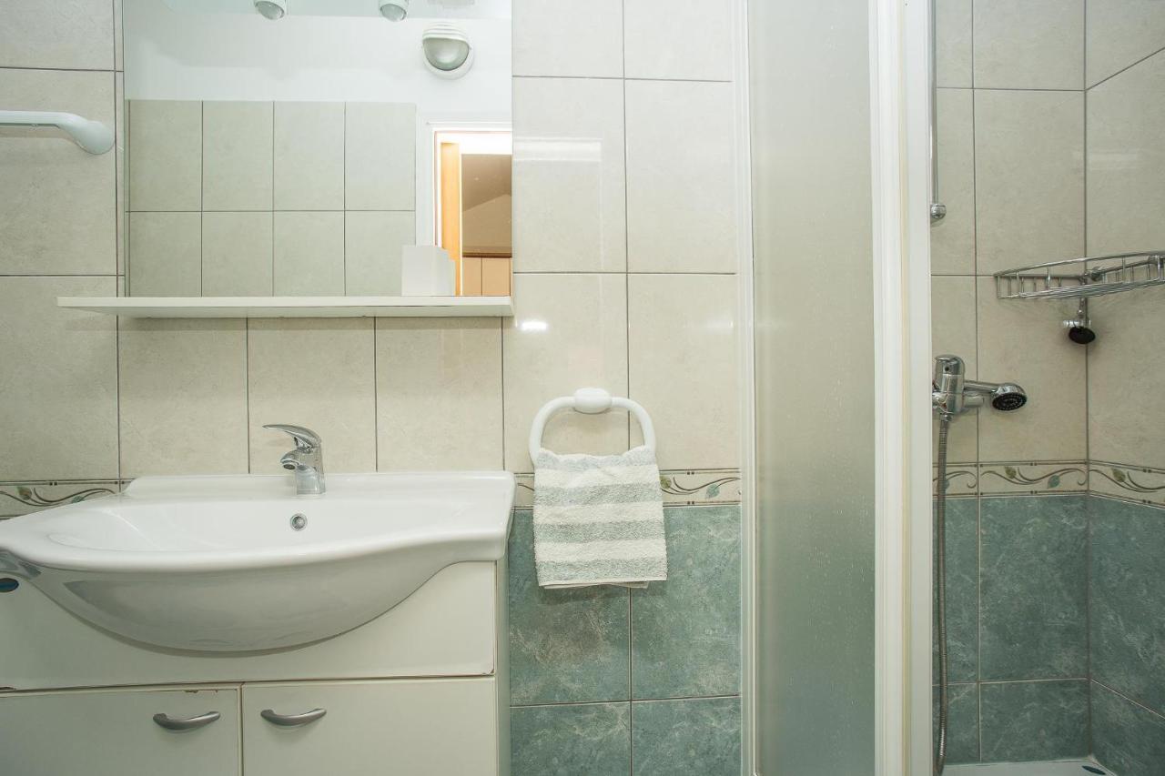 Apartments Nada Palit Zewnętrze zdjęcie