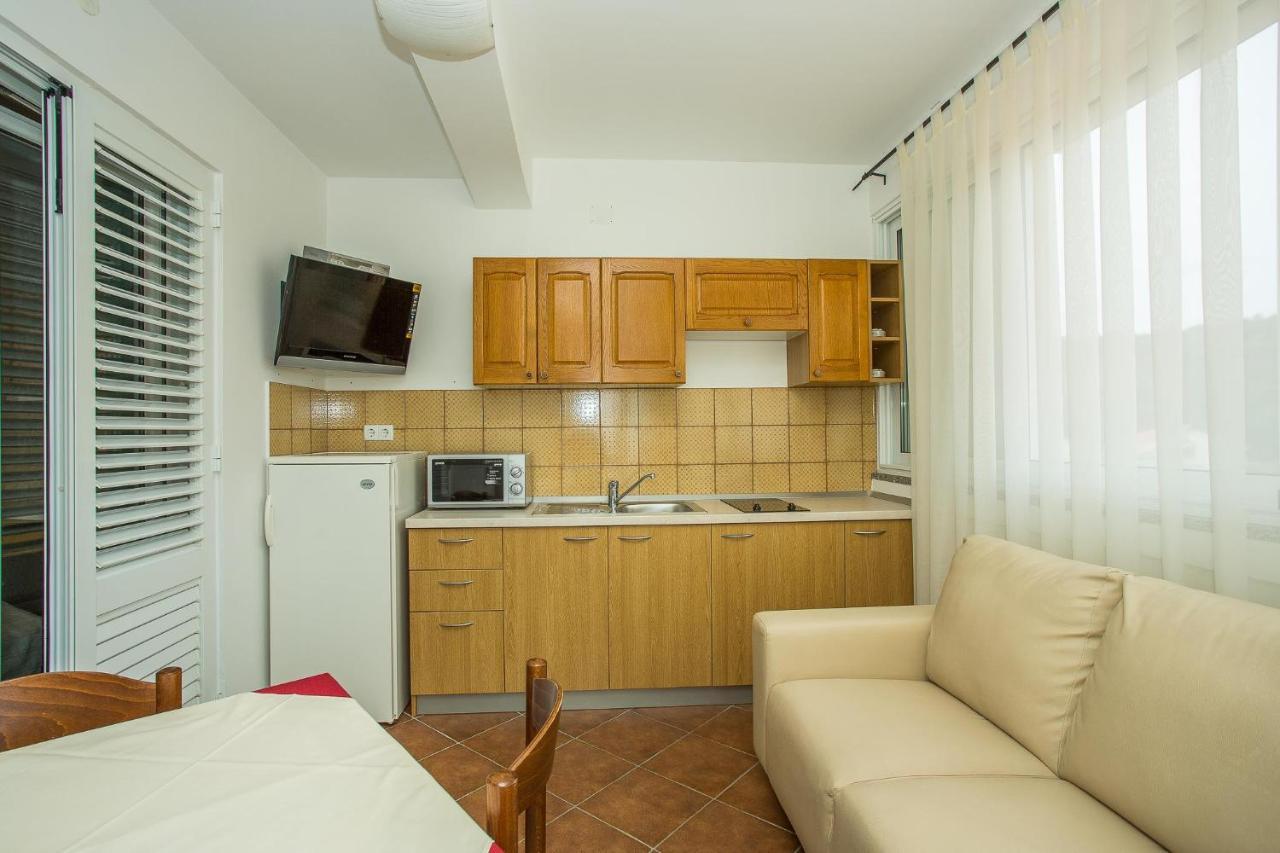 Apartments Nada Palit Zewnętrze zdjęcie